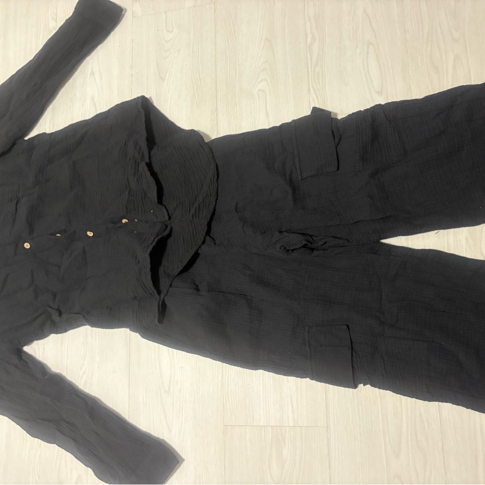 Forever 21 Elegant Black Jumpsuit